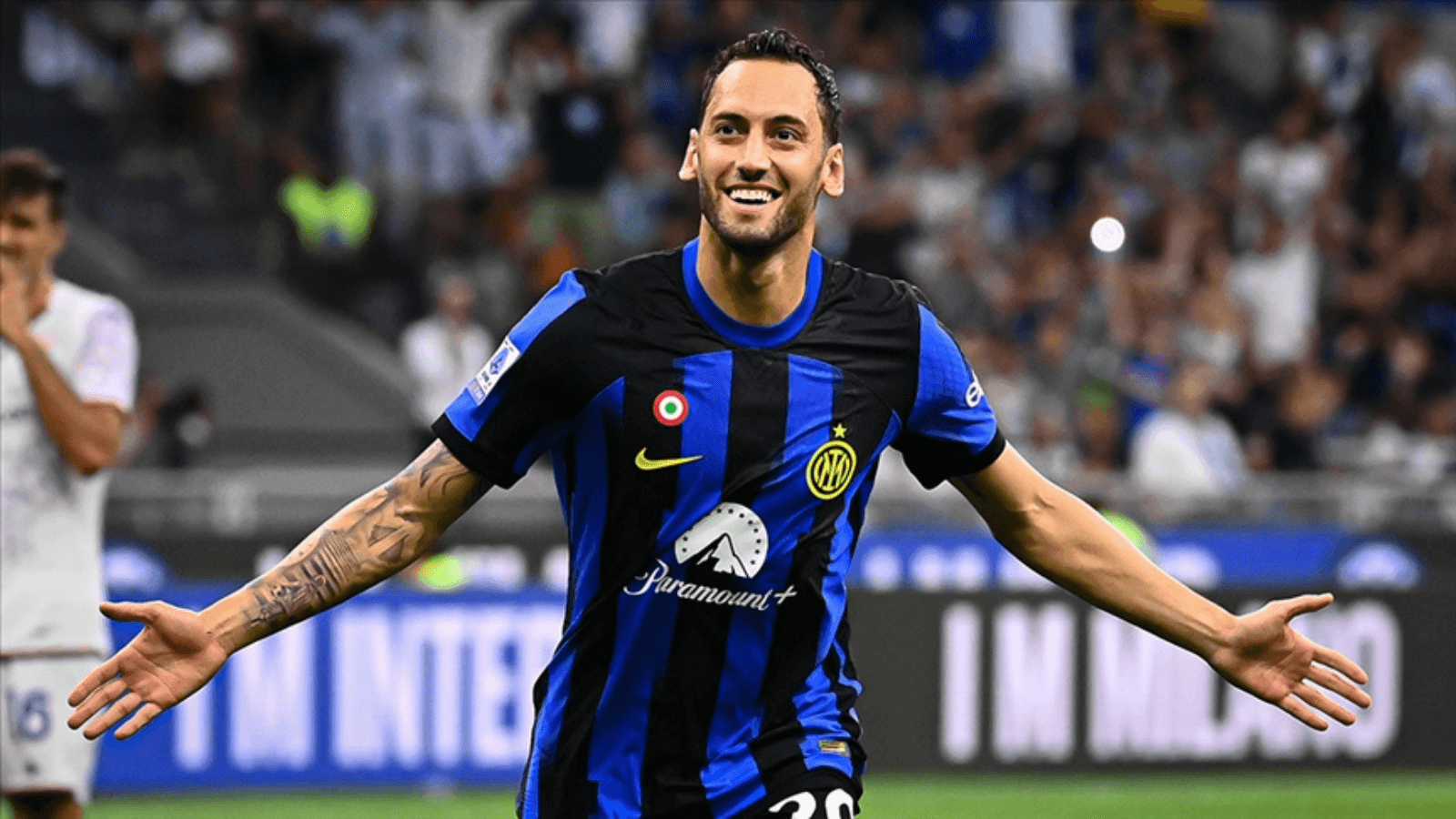 Hakan Safi anlaşmıştı, Aziz Yıldırım'dan Hakan Çalhanoğlu kararı!