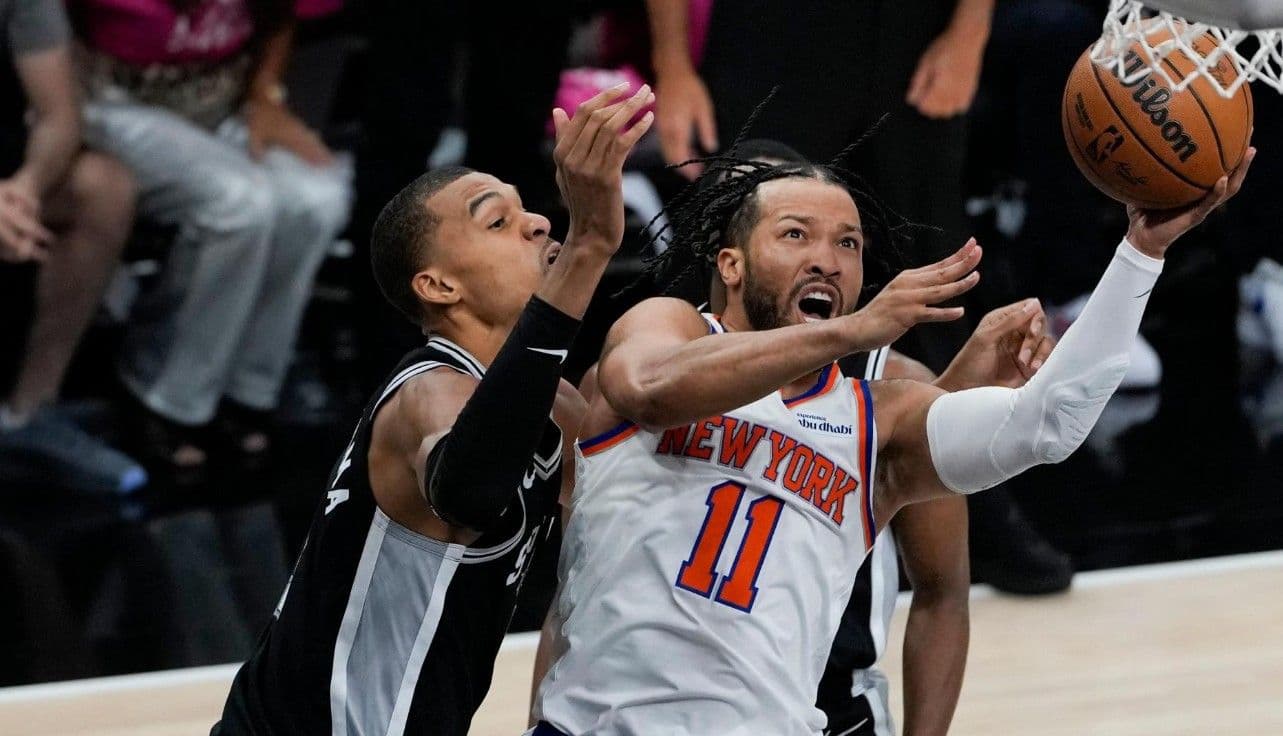 New York Knicks final serisine galibiyetle başladı, bir ilke imza attı