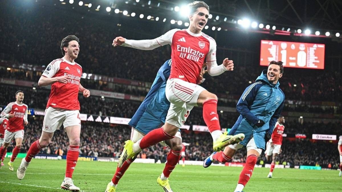 Henüz 16 yaşında Premier Lig tarihine geçti! Arsenal...