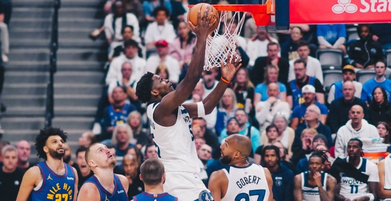 NBA play-off'larında Minnesota Timberwolves, Denver Nuggets karşısında seriyi 1-1'e getirdi