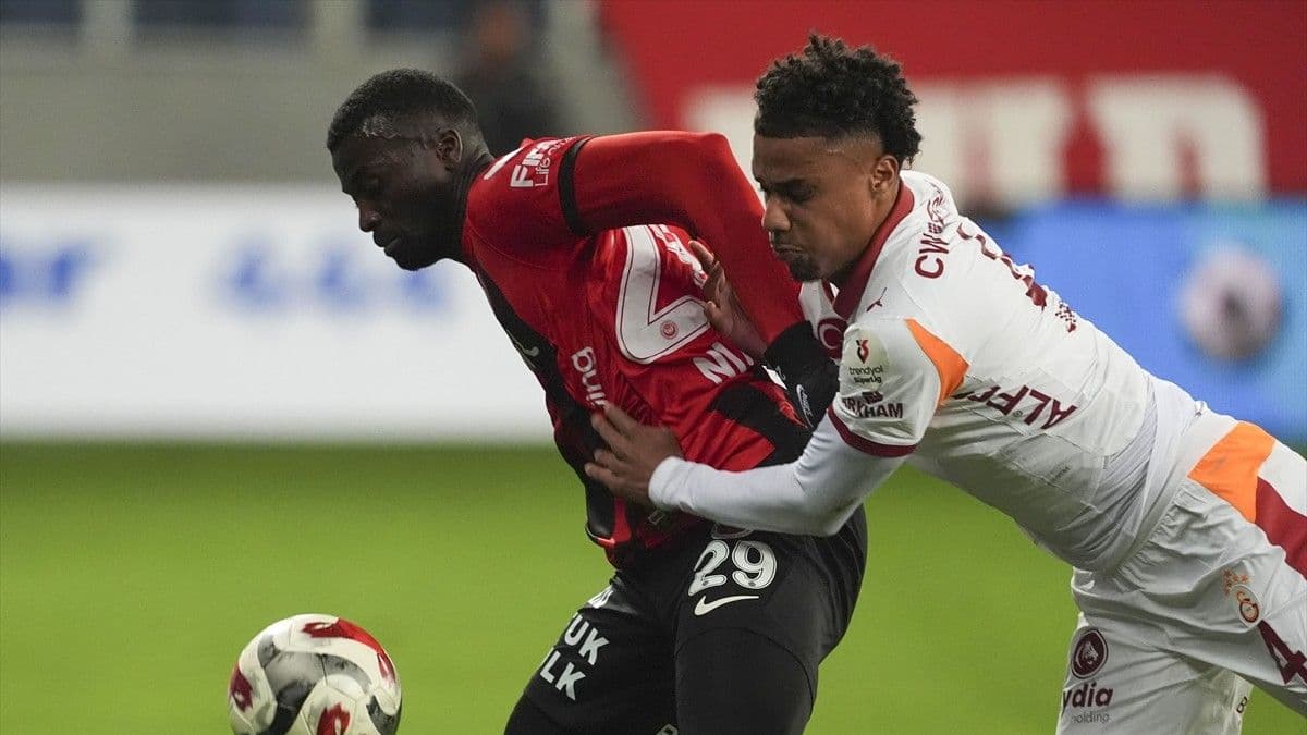 Jakobs: "Fenerbahçe derbisinde rahat olan taraf biz olacağız"