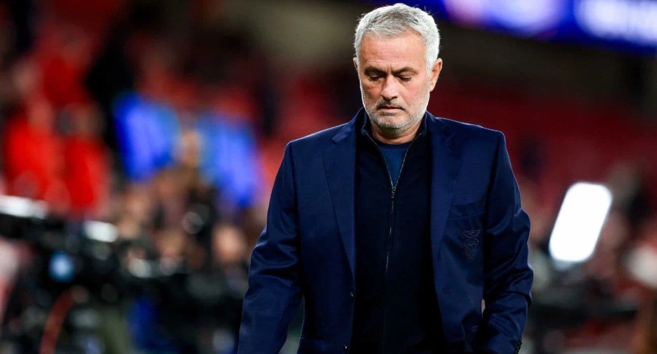 Benfica Teknik Direktörü Jose Mourinho geri dönmek istiyor! Eski takımına haber yolladı