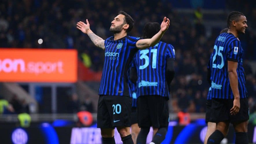 Juan Sebastian Veron'dan Hakan Çalhanoğlu'na övgü: Inter için büyük bir değer!