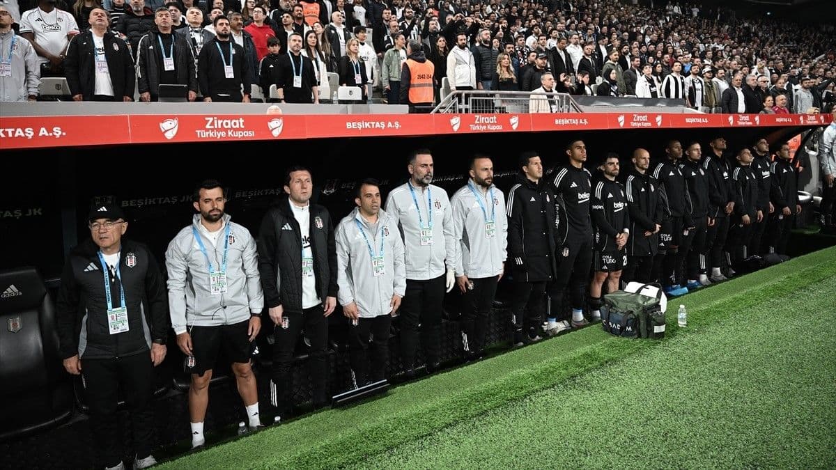 Taraftar istedi, Sergen Yalçın Cerny'i çağırdı