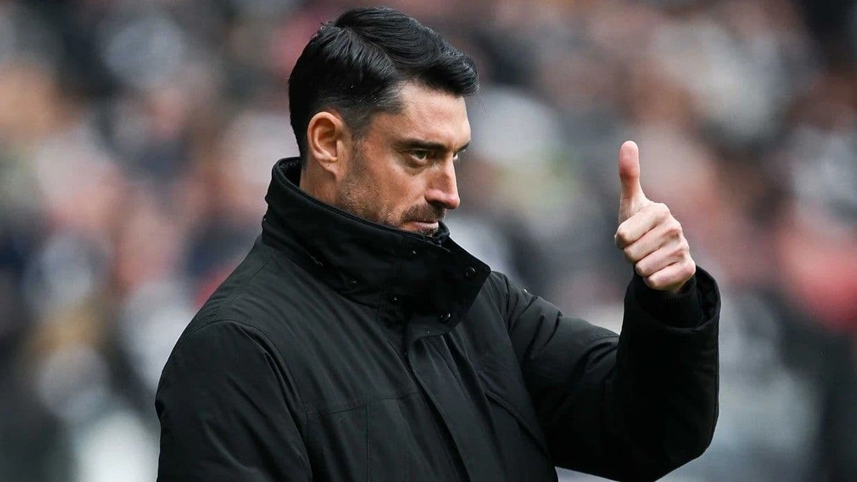 Albert Riera için kritik maç! Kaderi bu maça bağlı