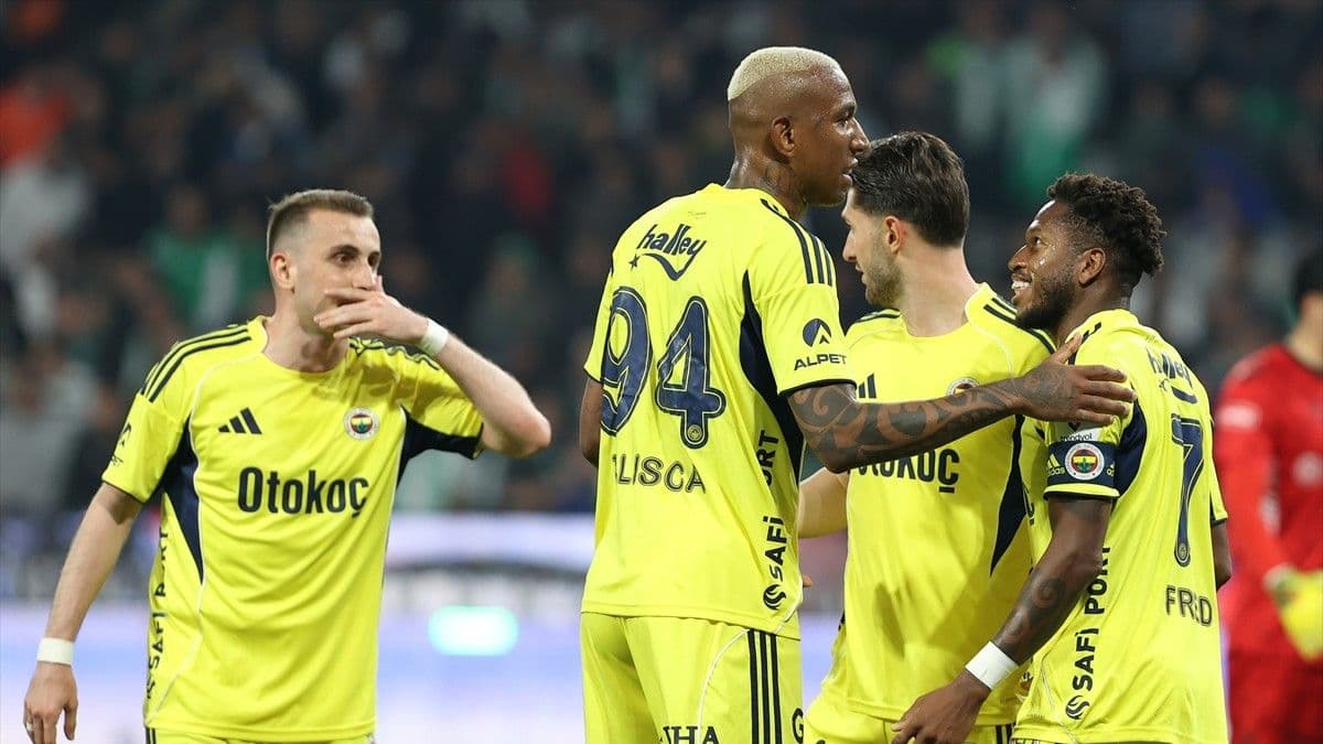 Fenerbahçe'den kombine bilet açıklaması: Eyüpspor maçında kişi sınırı kaldırıldı