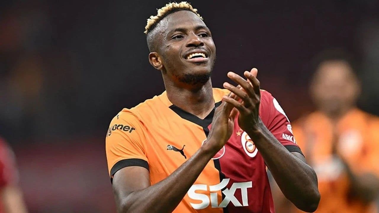 Osimhen telefonu açtı! Lookman İstanbul yolcusu