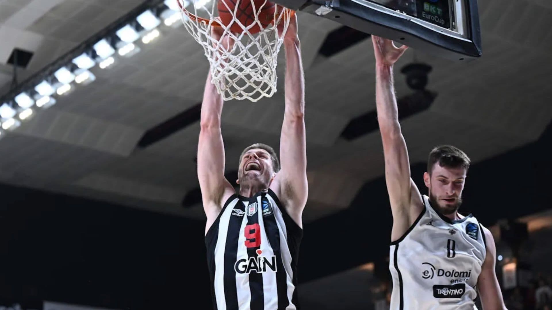 Beşiktaş GAIN deneyimli uzun Conor Morgan ile sözleşme uzattı
