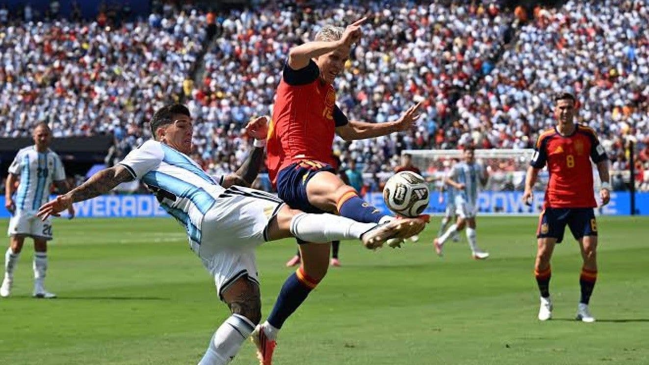 Futbol Endüstrisi Bahis ve Sermayenin Gölgesinde: FIFA'nın Yeni Planı Ne Anlama Geliyor?