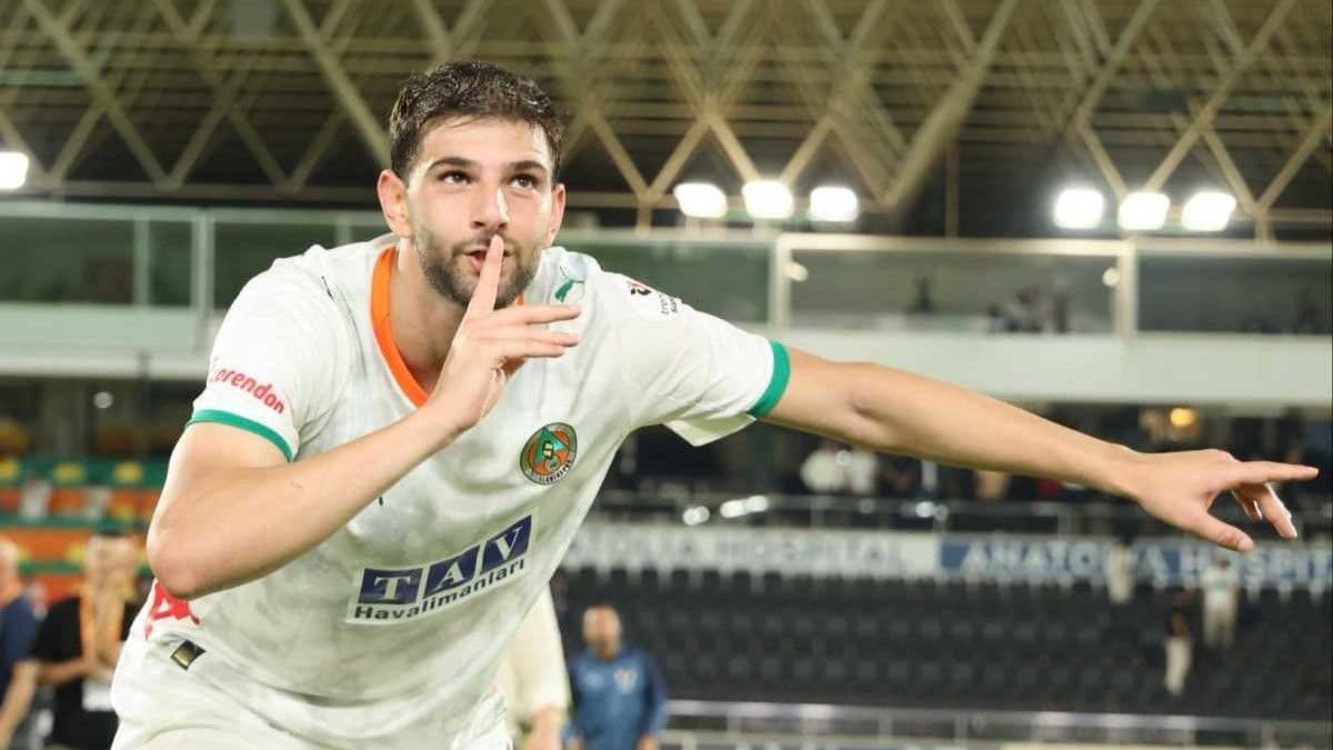 Fenerbahçe'de gündem Alanyaspor'dan Ümit Akdağ transferi! Takas formülü...