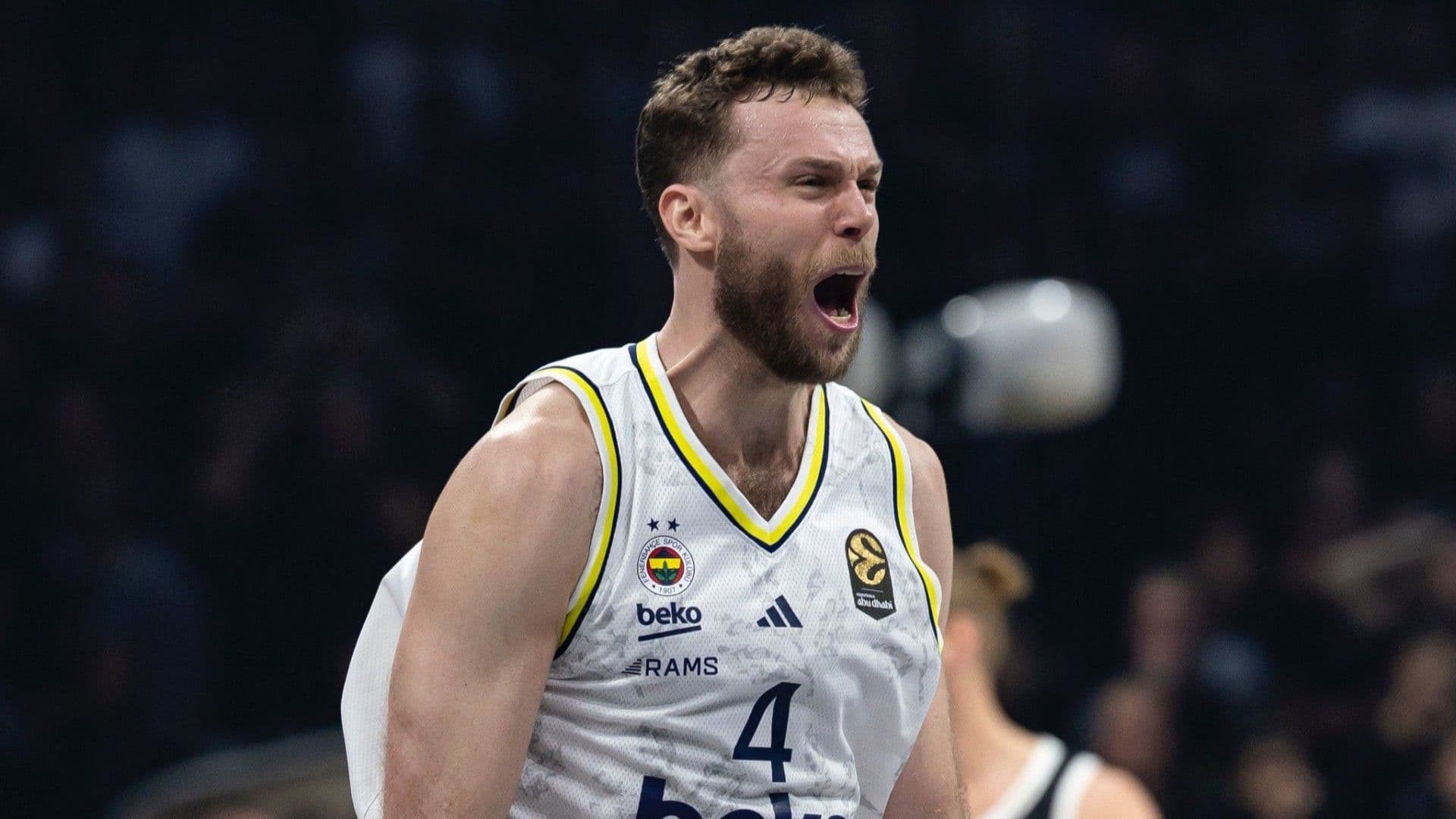 Fenerbahçe'den Nicolo Melli'ye yeni sözleşme