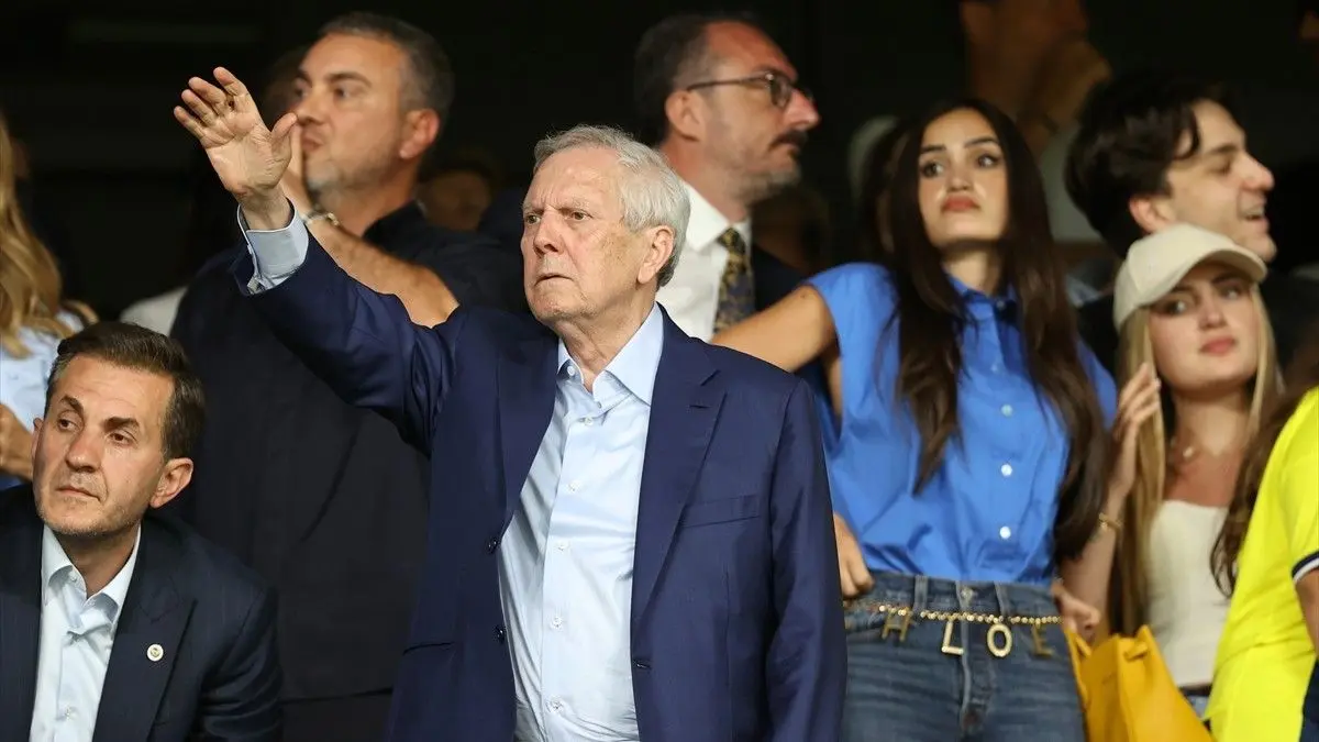 Aziz Yıldırım "bitirin" talimatı verdi! İşte Fenerbahçe'nin 3. transferi...