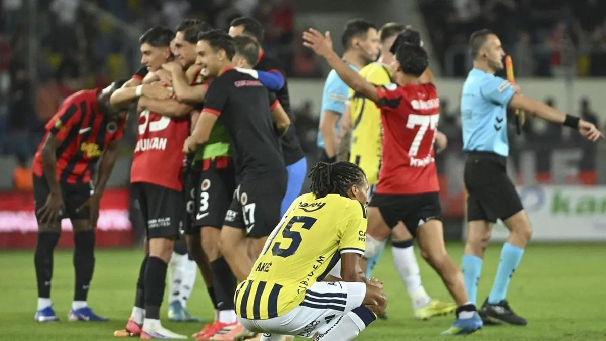 Yenilgi göz göre göre gelmiş! Fenerbahçe'de mağlubiyetin 5 nedeni