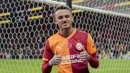 Spor yazarları, Galatasaray'ın Liverpool zaferini değerlendirdi: "Bugün İngiltere'de en çok yapılan Google araması..."
