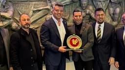 Boks Federasyonu Başkanı'ndan Sadettin Saran'a ziyaret!