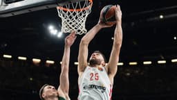 Eski Anadolu Efesli EuroLeague devlerini peşine taktı