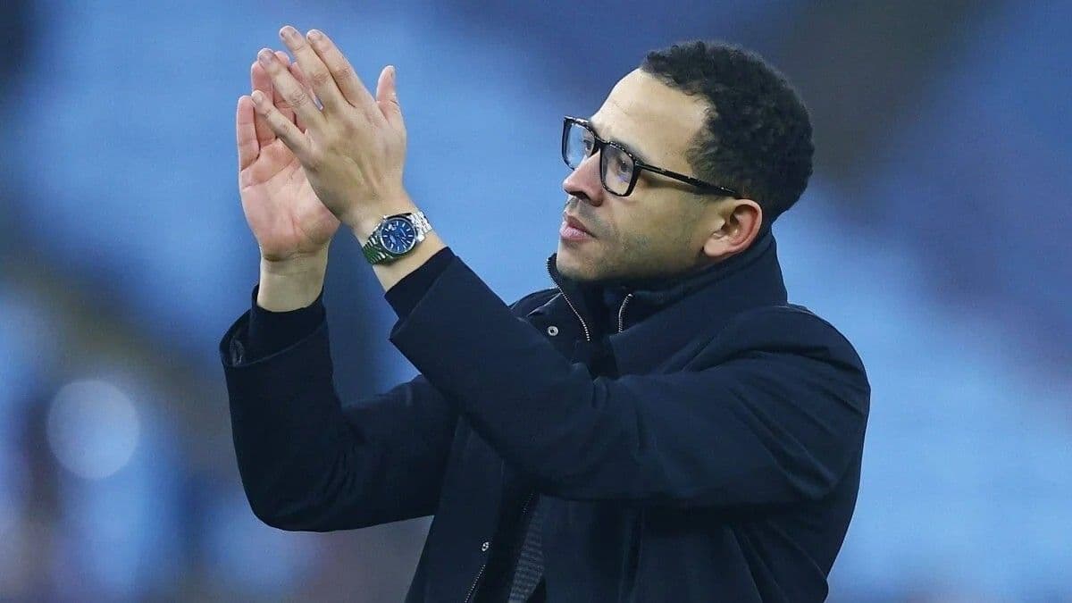 Chelsea’de Rosenior’dan PSG yenilgisi sonrası dikkat çeken sözler