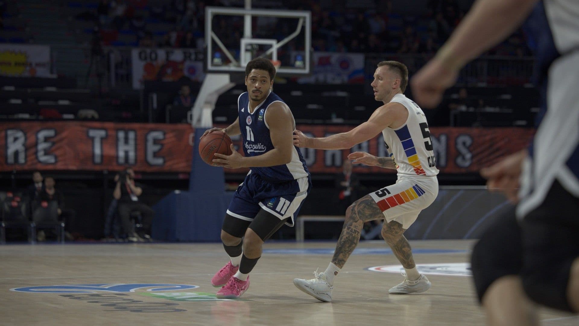 Bahçeşehir Koleji yarı finalde