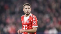 Bayern Münih, Raphael Guerreiro ile yollarını ayırdı