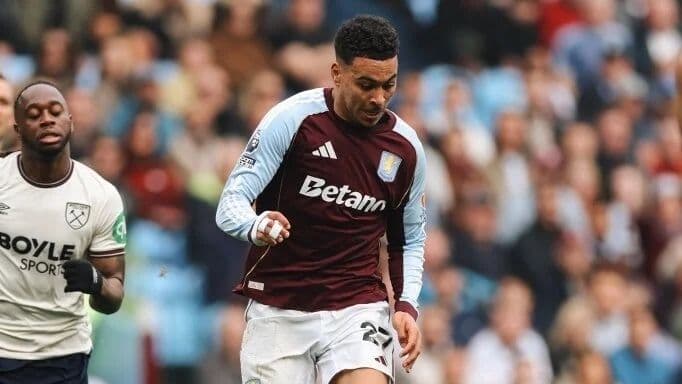 West Ham kabusu sürdürdü, Villa zaferle güldü