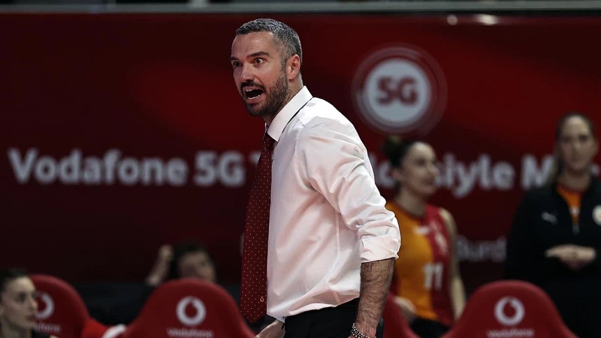 Maça saatler kala yıkan haber: Bıçak altına yattı