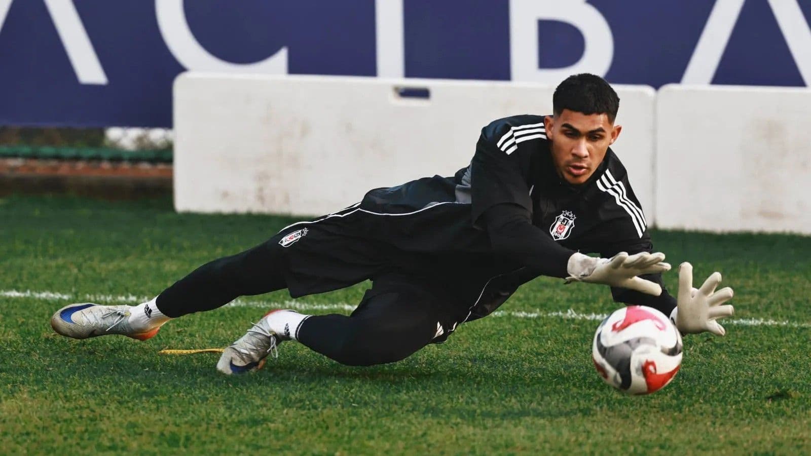 Sergen Yalçın'dan Devis Vasquez kararı!