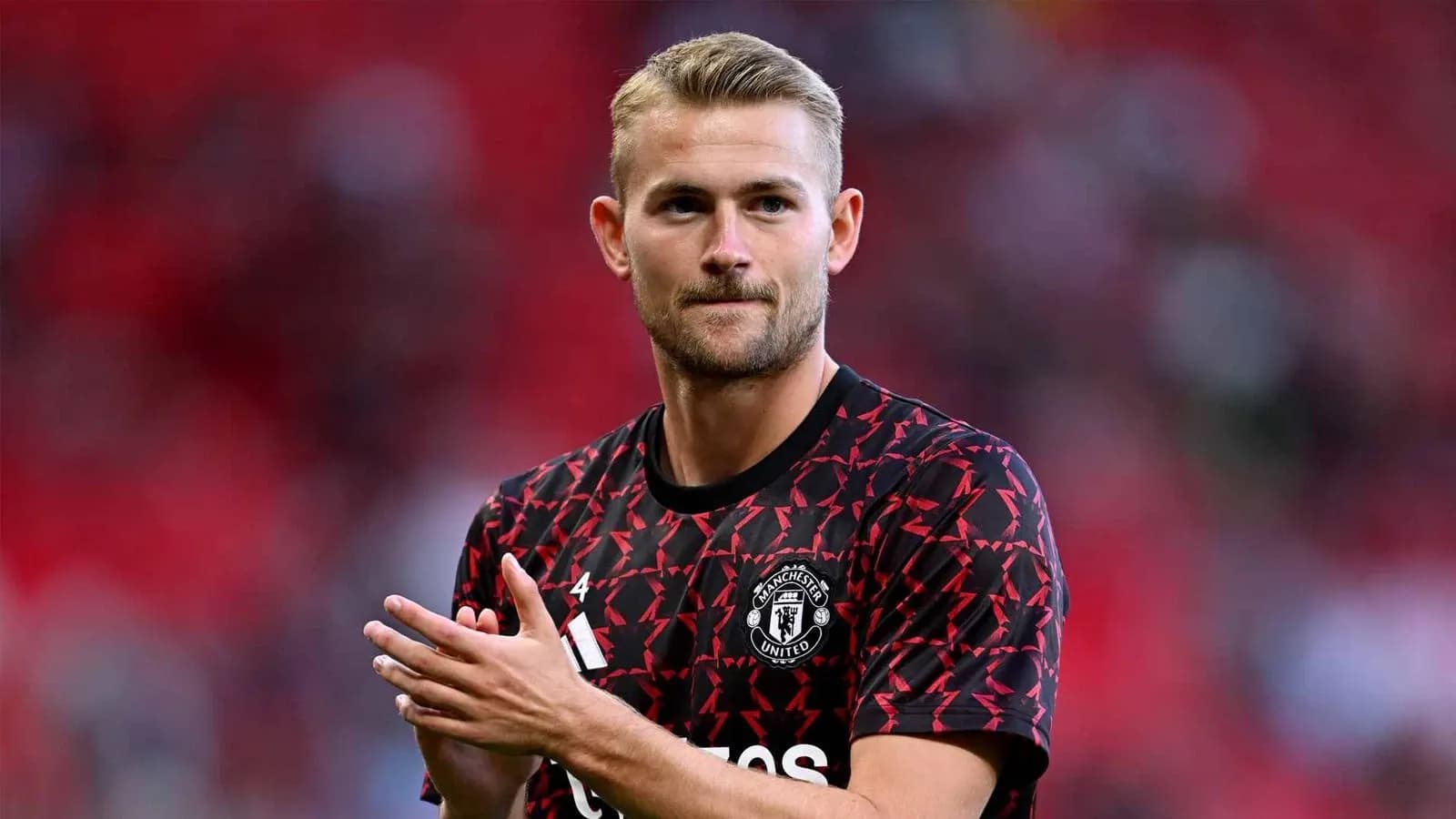 Dünya yıldızının cinsiyet değiştirme ameliyatı olduğu iddia edildi!