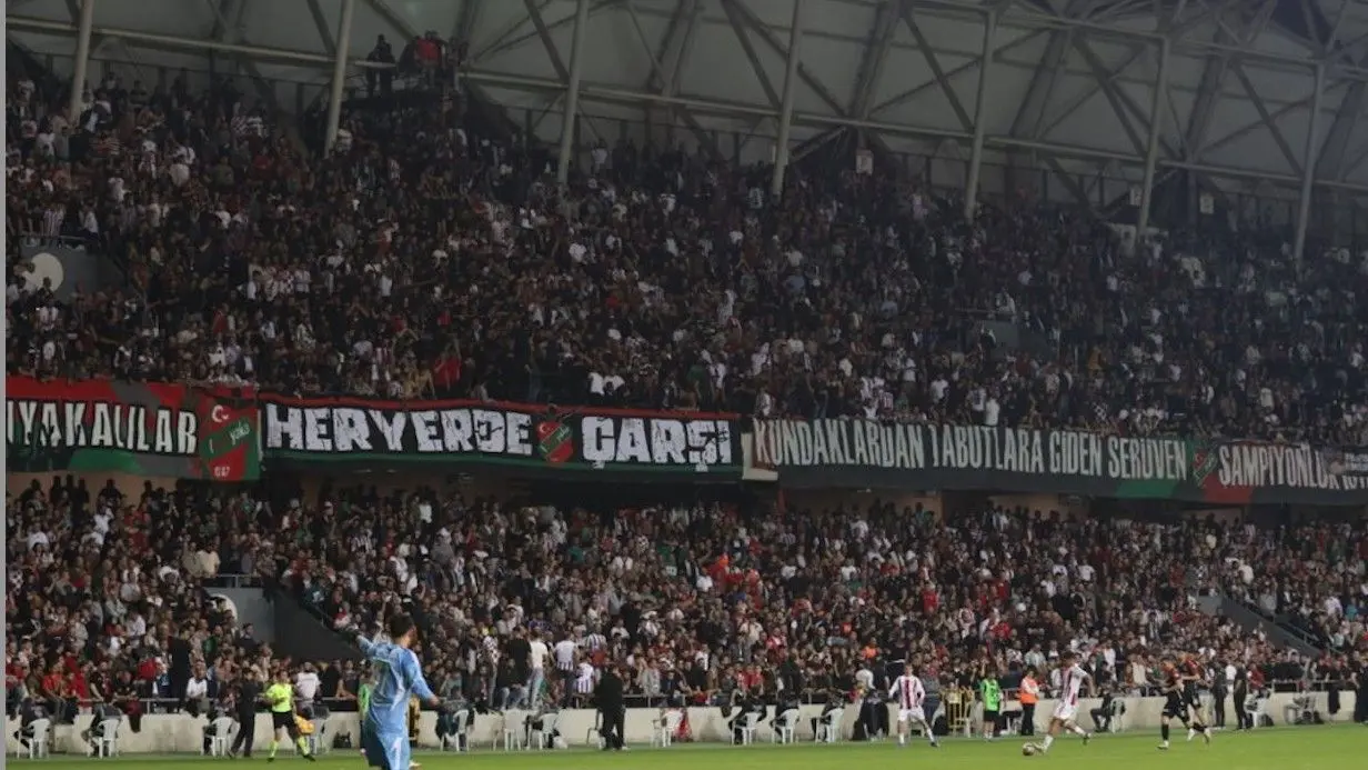 (ÖZET) Karşıyaka: 0 - Ayvalıkgücü Belediyespor: 2 Maç Sonucu