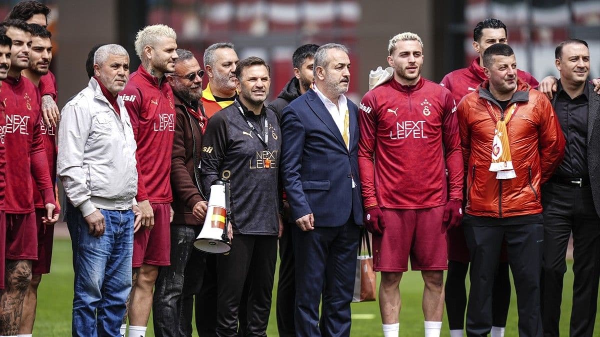 Okan Buruk'tan futbolculara uyarı: Derbiyi bırakın!