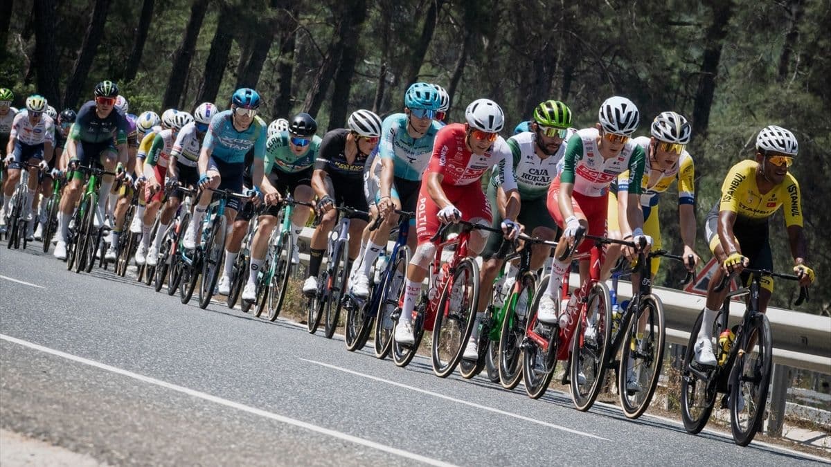 Tour of Türkiye’de etap savaşı! Kazanan isim Sosa oldu