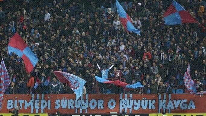 Trabzonspor'da 2026-2027 sezonu bilet fiyatları belli oldu: Büyük indirim!