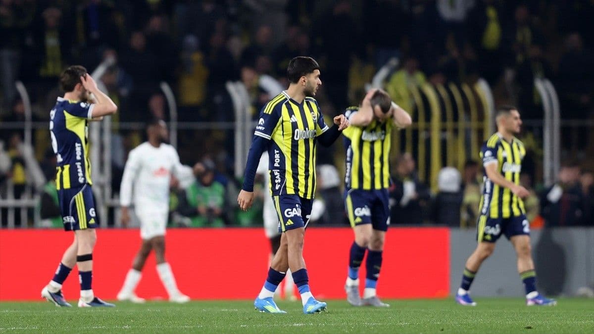 Fenerbahçe'nin 90+8'de yediği golden önce verilen faul kararı doğru mu? TRİO son noktayı koydu