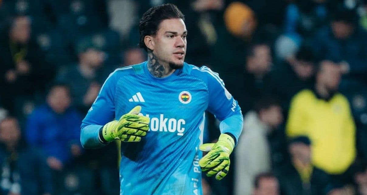 Ederson'a eski takımından büyük sürpriz! Manchester'a dönünce duygusal anlar yaşadı