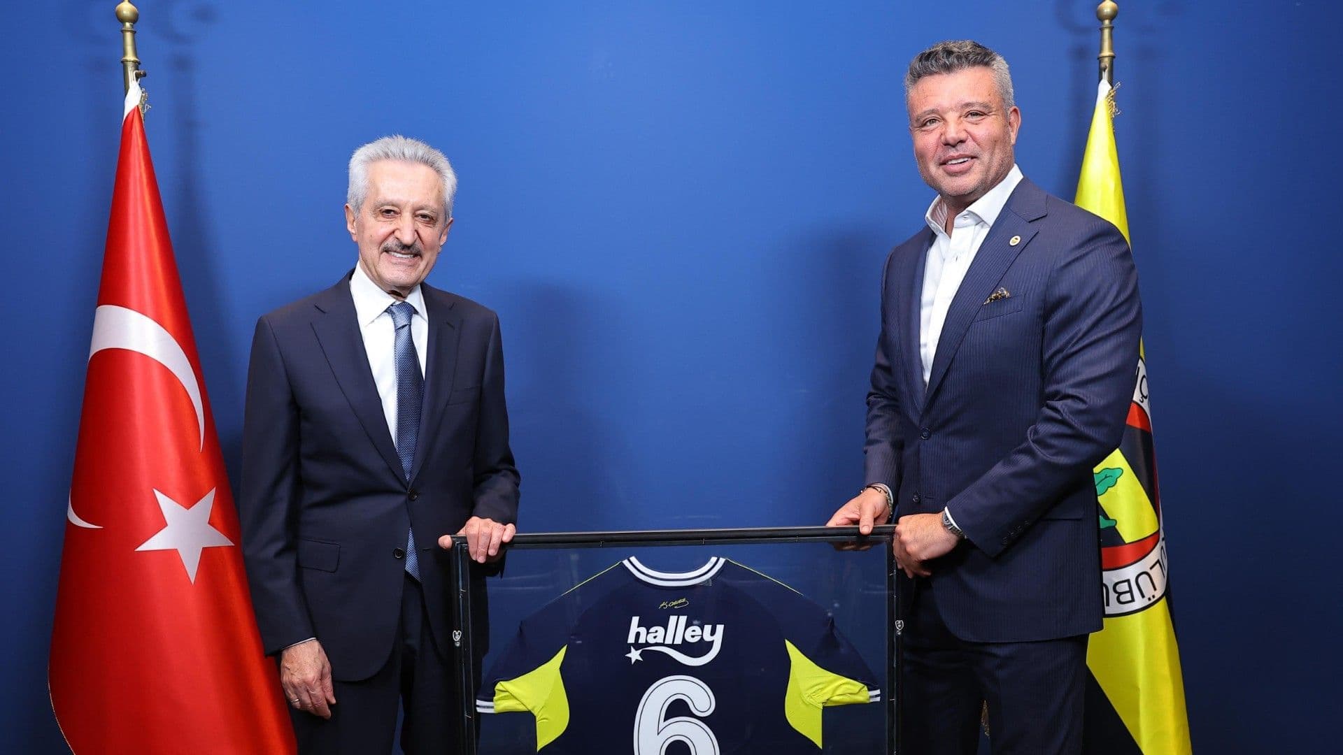 Fenerbahçe, Acıbadem ile sponsorluk anlaşması imzaladı!