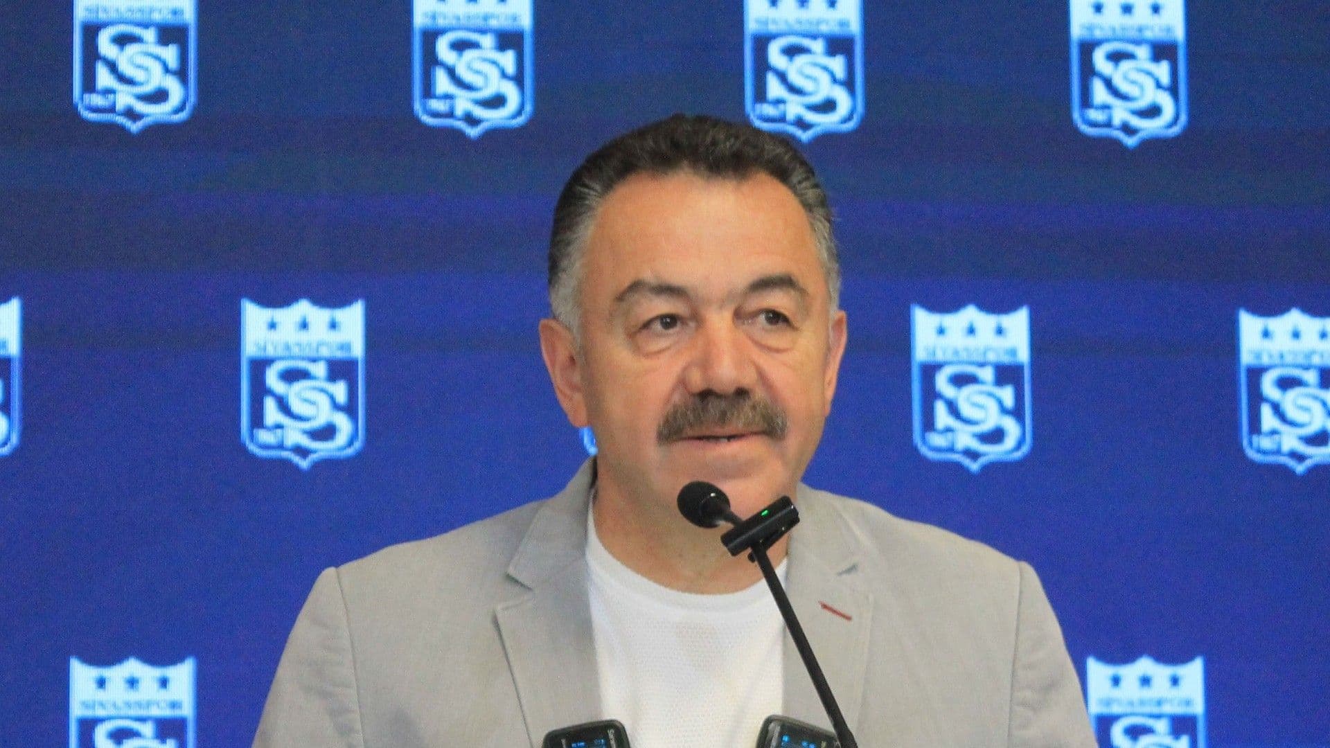 Sivasspor'da başkan adayları açıklanacak! İsmet Taşdemir, Manaj...
