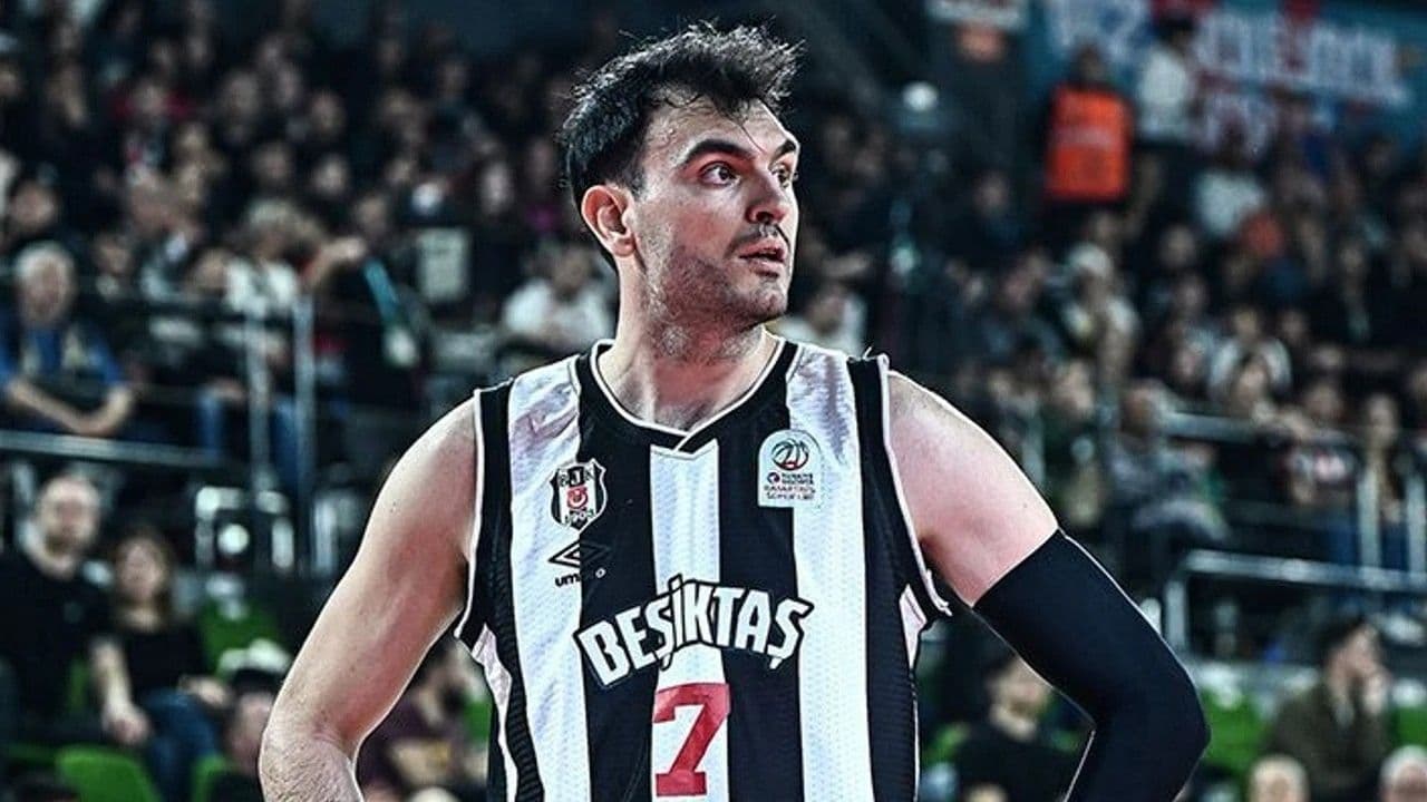 Trabzonspor, Beşiktaş'ın yıldızını kaptı!