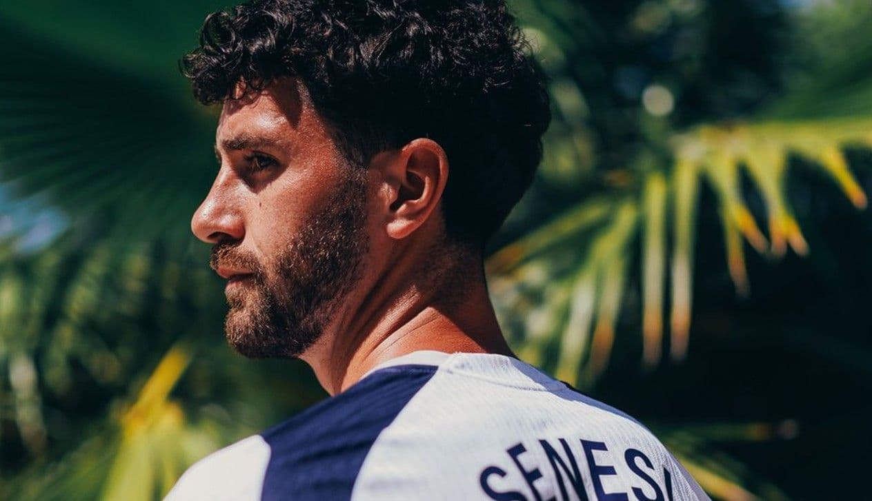 Transferde adı Galatasaray ve Fenerbahçe'yle anılan Marcos Senesi, Tottenham'a imza attı