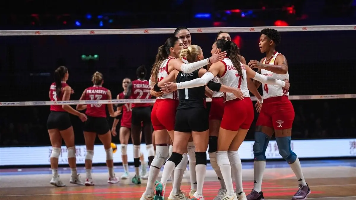 Filenin Sultanları yarı finalde!