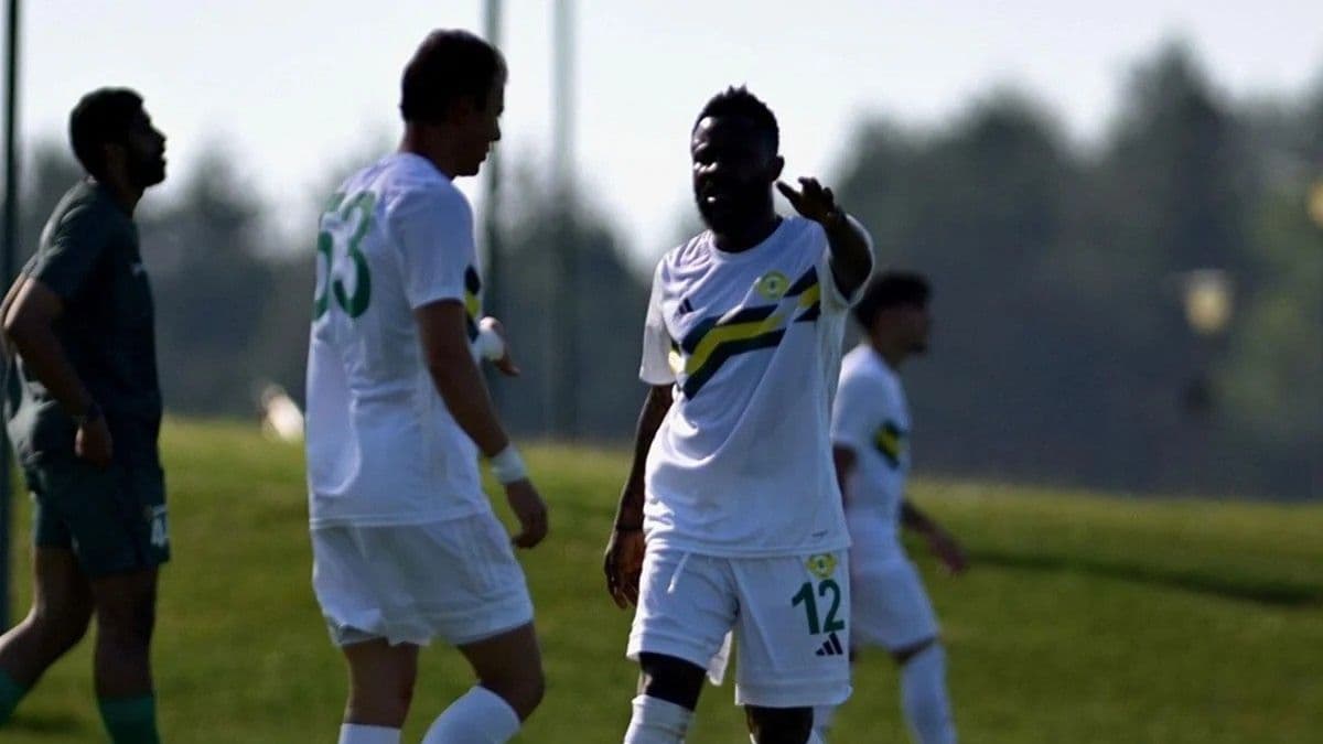 Erokspor, Al İttihad'ı devirdi!