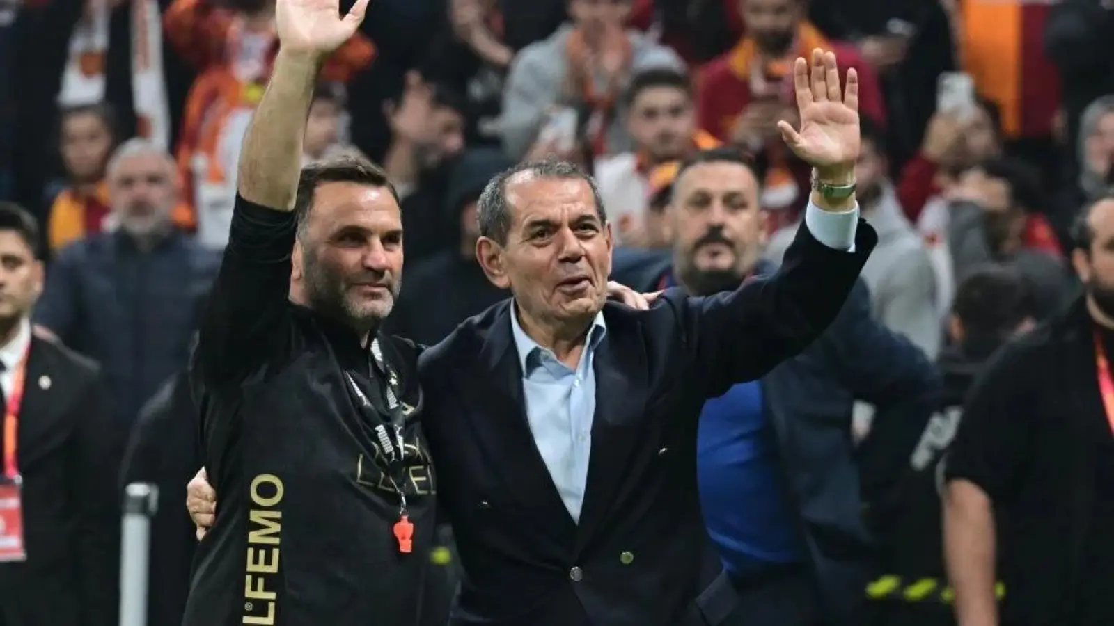 Galatasaray'dan geleceğe yatırım! İki genç golcü için resmi temas başladı