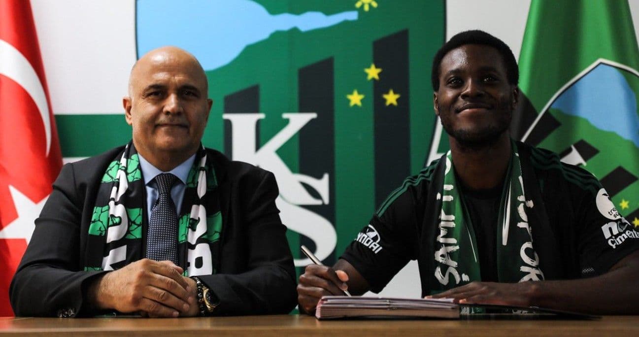 Kocaelispor'dan transfer! 2 yıllık sözleşme imzalandı
