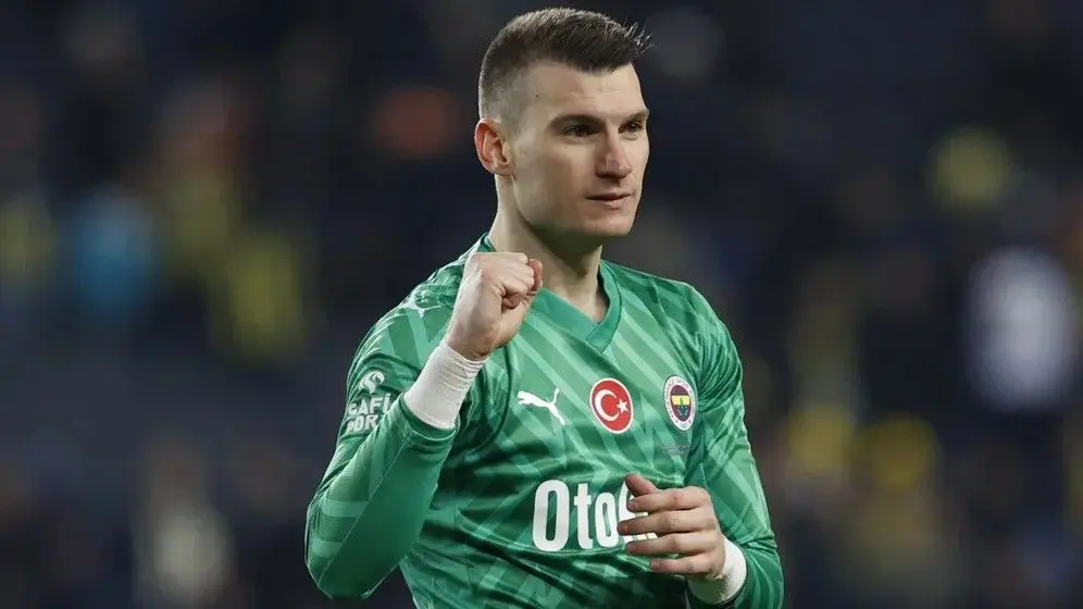 Livakovic, Barcelona'ya gidiyor! İşte Fenerbahçe'nin kasasına girecek para