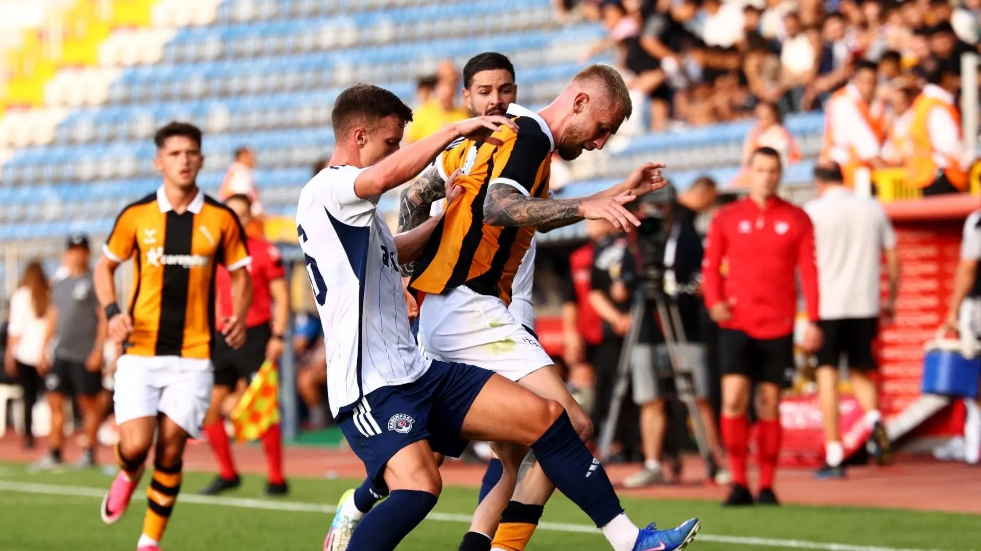 Kasımpaşa-Hull City maçında kazanan çıkmadı!