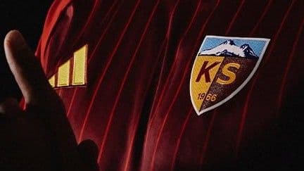 Kayserispor, bir günde 15 transferi birden açıkladı