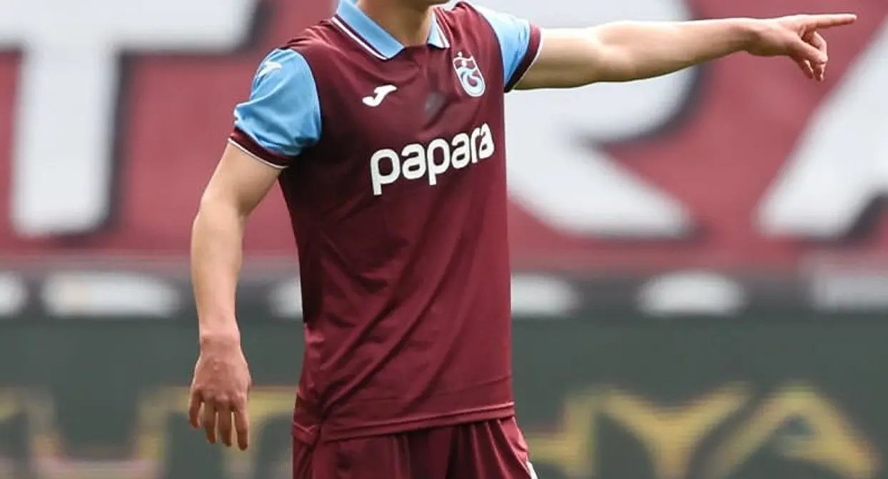 Trabzonspor'da bir ayrılık daha!