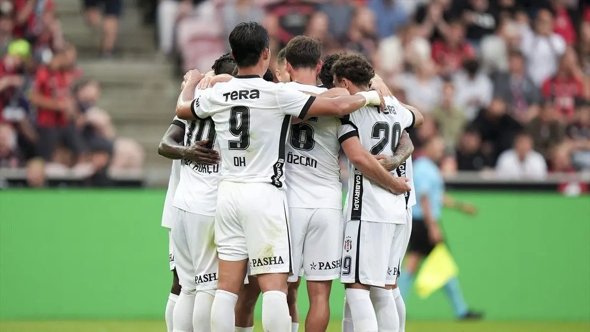 Beşiktaş kadroyu UEFA'ya bildirdi