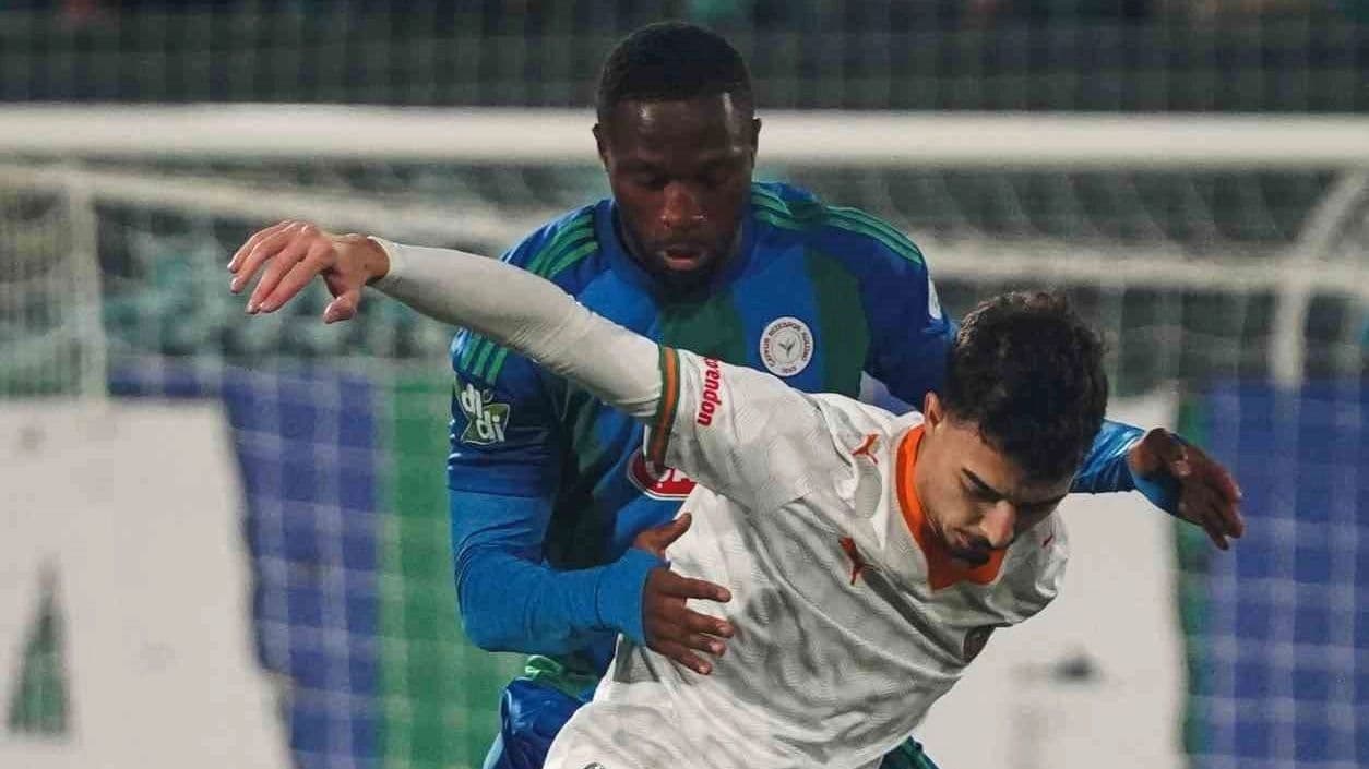 Alanya Rize deplasmanından 3 puanla çıktı!