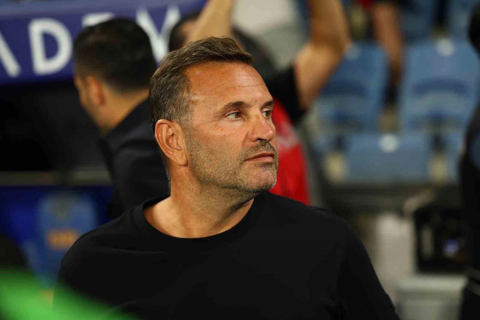 Galatasaray’da sinirler gerildi! Kırmızı kart çıktı…