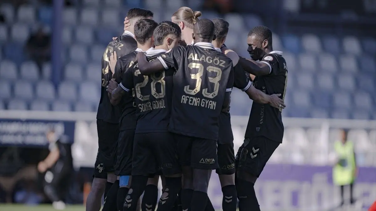 Iğdır FK coştu! Manisa FK karşısında 6 gollü maç