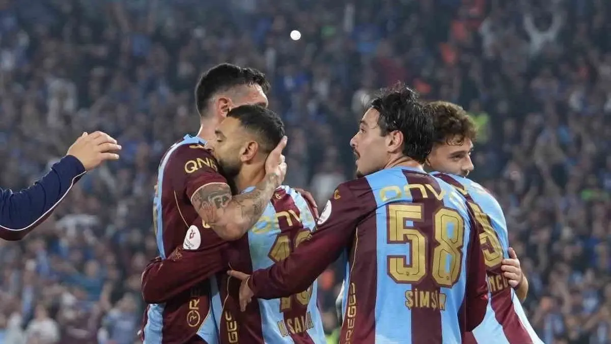 Trabzonspor'a KuPS maçı için UEFA'dan ağır ceza!